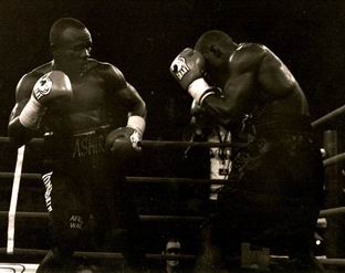 Ashira (left) vs. Thiam (right)